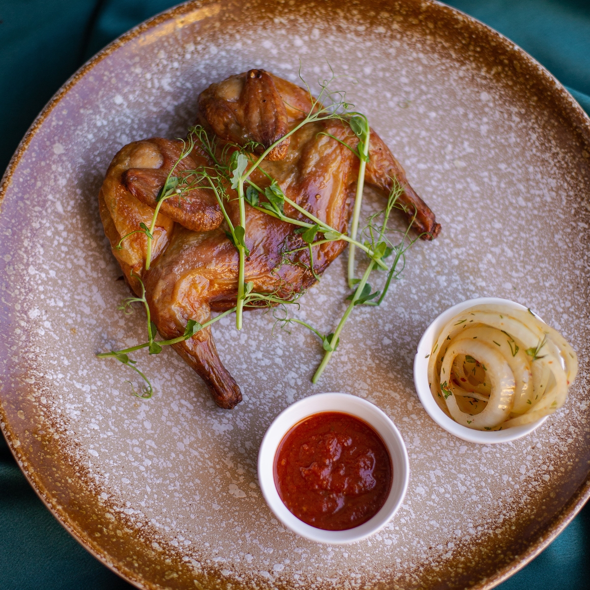 Золотистый цыпленок