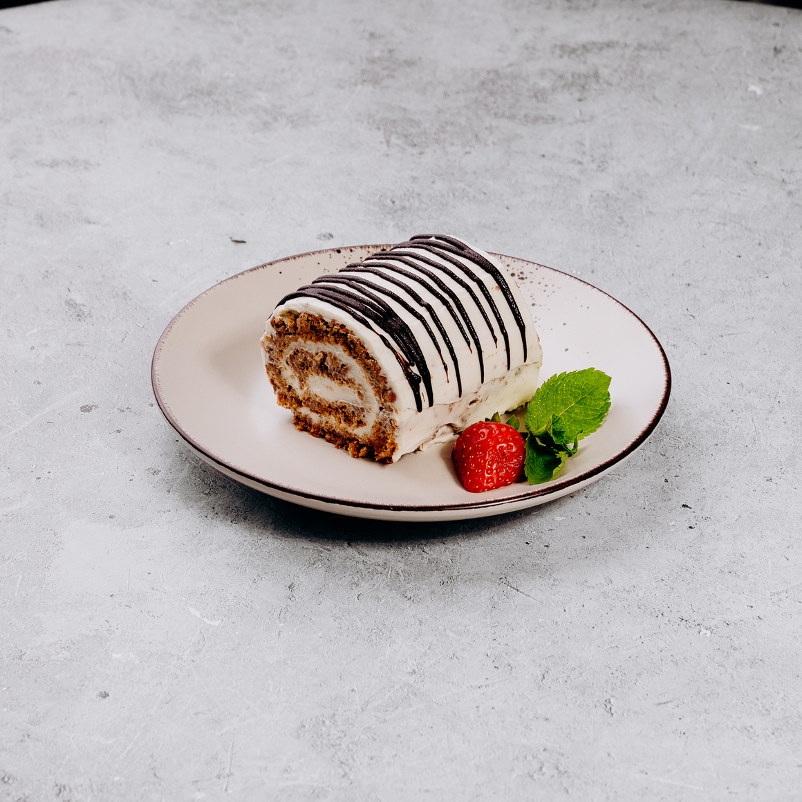 Морковный рулет