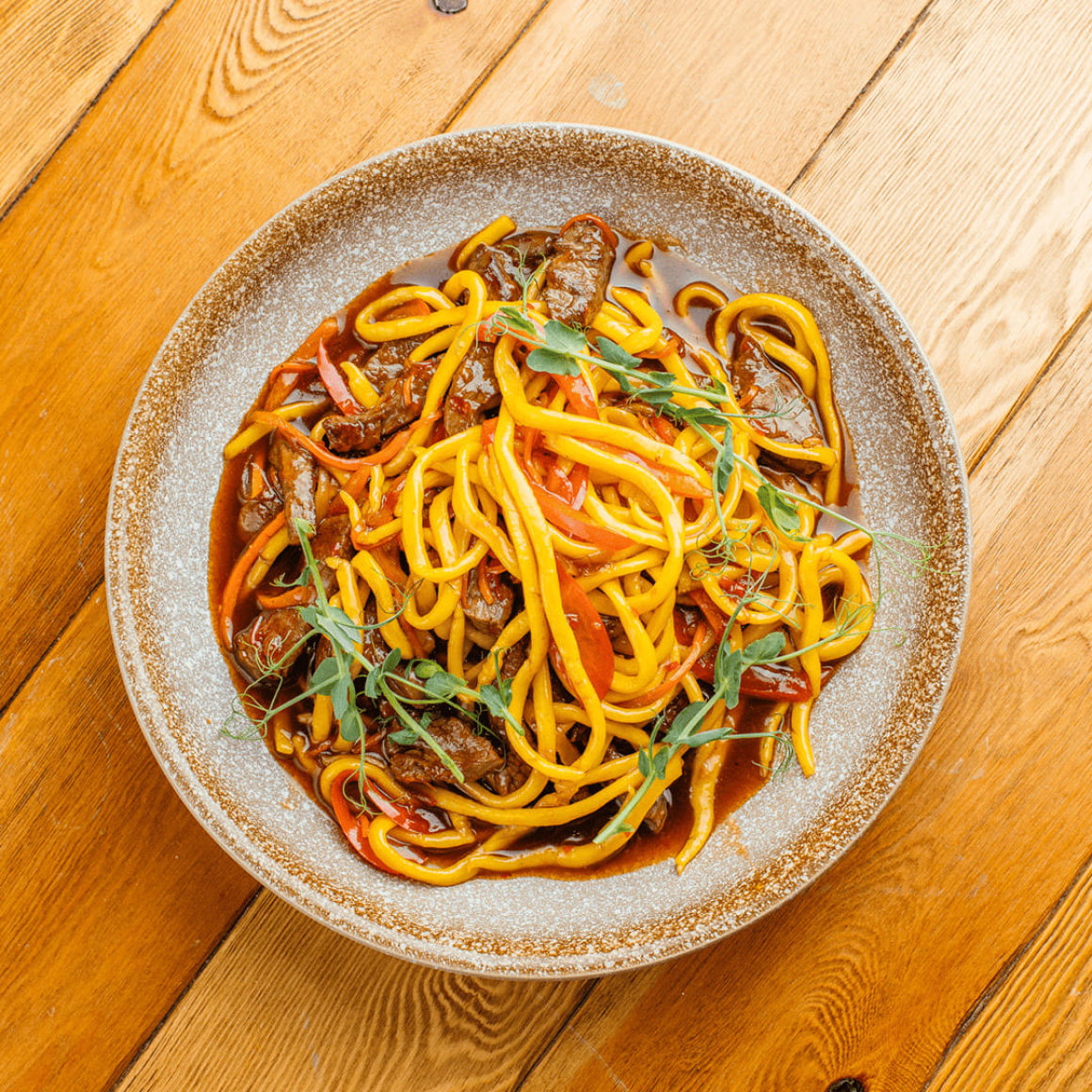 Цуйван со свининой